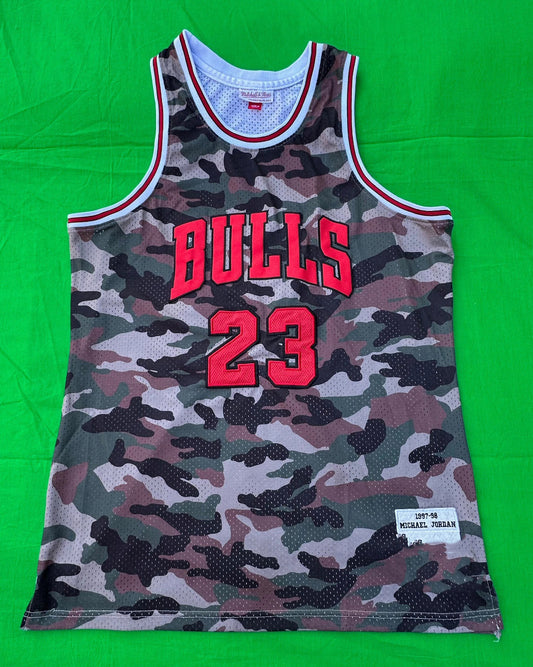 C.Bulls #23 Michael Jordan Mitchell & Ness 1997-98 American Basketball Jersey
